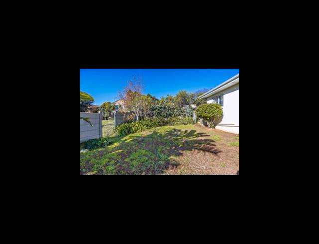 4 BEDROOM HOUSE FOR SALE IN PROTEA VALLEY